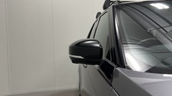 2023 (23) LAND ROVER DISCOVERY 3.0 D300 R-Dynamic HSE 5dr Auto 5624303