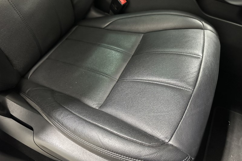 2023 (23) LAND ROVER RANGE ROVER EVOQUE 2.0 D200 R-Dynamic SE 5dr Auto 5613768
