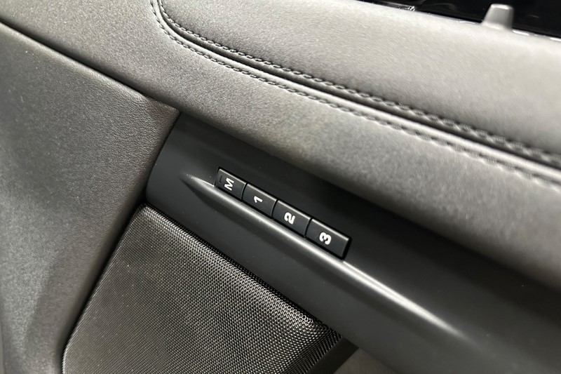 2023 (23) LAND ROVER RANGE ROVER EVOQUE 2.0 D200 R-Dynamic SE 5dr Auto 5613763
