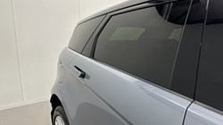 2023 (23) LAND ROVER RANGE ROVER EVOQUE 2.0 D200 R-Dynamic SE 5dr Auto 5613797
