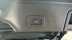 2023 (23) LAND ROVER RANGE ROVER EVOQUE 2.0 D200 R-Dynamic SE 5dr Auto 5613794