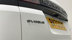 2022 (72) LAND ROVER RANGE ROVER EVOQUE 2.0 D200 R-Dynamic S 5dr Auto 5624354
