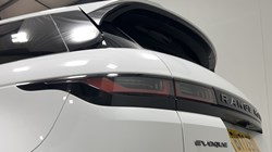 2022 (72) LAND ROVER RANGE ROVER EVOQUE 2.0 D200 R-Dynamic S 5dr Auto 5624353