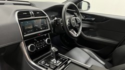2024 (73) JAGUAR XE 2.0 D200 R-Dynamic SE Black 4dr Auto 5596126