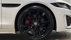 2024 (73) JAGUAR XE 2.0 D200 R-Dynamic SE Black 4dr Auto 5596099