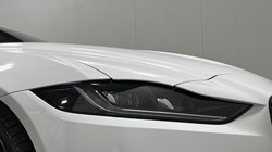 2024 (73) JAGUAR XE 2.0 D200 R-Dynamic SE Black 4dr Auto 5596137