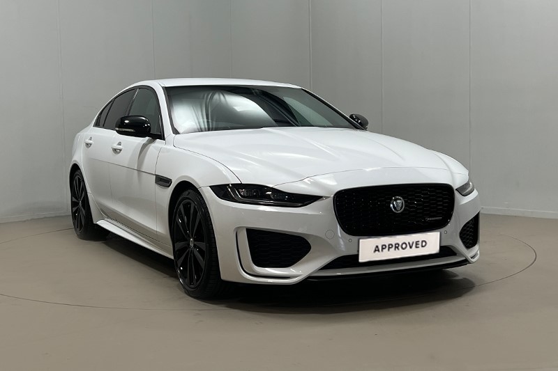 2024 (73) JAGUAR XE 2.0 D200 R-Dynamic SE Black 4dr Auto