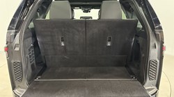 2021 (70) LAND ROVER DISCOVERY 3.0 D300 R-Dynamic HSE 5dr Auto 5613513