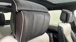 2021 (70) LAND ROVER DISCOVERY 3.0 D300 R-Dynamic HSE 5dr Auto 5613486
