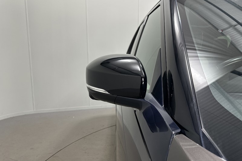 2021 (70) LAND ROVER DISCOVERY 3.0 D300 R-Dynamic HSE 5dr Auto 5613518