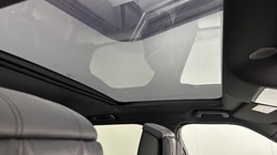 2021 (70) LAND ROVER DISCOVERY 3.0 D300 R-Dynamic HSE 5dr Auto 5613487