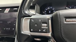 2021 (70) LAND ROVER DISCOVERY 3.0 D300 R-Dynamic HSE 5dr Auto 5613489