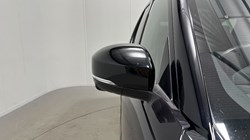 2023 (23) LAND ROVER DISCOVERY 3.0 D300 Metropolitan Edition 5dr Auto 5604517