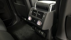2023 (23) LAND ROVER DISCOVERY 3.0 D300 Metropolitan Edition 5dr Auto 5604470
