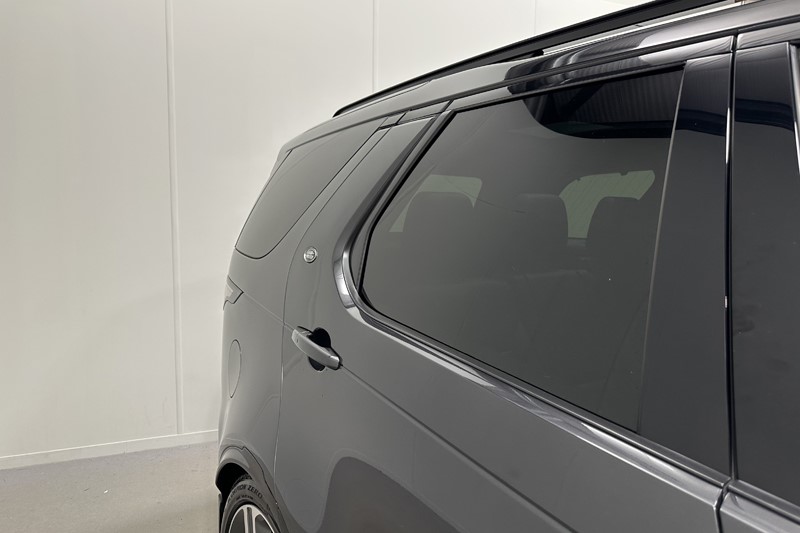2023 (23) LAND ROVER DISCOVERY 3.0 D300 Metropolitan Edition 5dr Auto 5604515