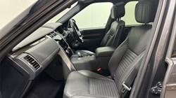 2023 (23) LAND ROVER DISCOVERY 3.0 D300 Metropolitan Edition 5dr Auto 5604461