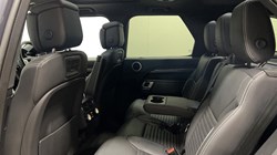 2024 (73) LAND ROVER DISCOVERY 3.0 D300 Metropolitan Edition 5dr Auto 5632822