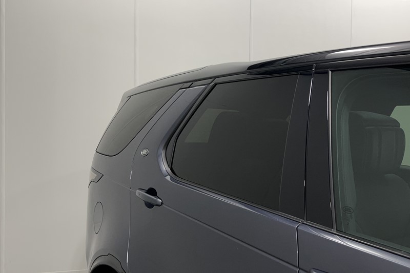 2024 (73) LAND ROVER DISCOVERY 3.0 D300 Metropolitan Edition 5dr Auto 5632834