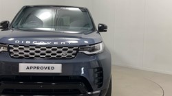 2024 (73) LAND ROVER DISCOVERY 3.0 D300 Metropolitan Edition 5dr Auto 5632840