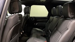 2024 (73) LAND ROVER DISCOVERY 3.0 D300 Metropolitan Edition 5dr Auto 5632777