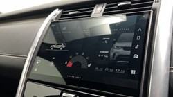 2024 (73) LAND ROVER DISCOVERY 3.0 D300 Metropolitan Edition 5dr Auto 5632805