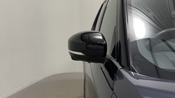 2024 (73) LAND ROVER DISCOVERY 3.0 D300 Metropolitan Edition 5dr Auto 5632836