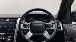 2024 (73) LAND ROVER DISCOVERY 3.0 D300 Metropolitan Edition 5dr Auto 5632784
