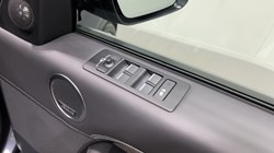 2024 (73) LAND ROVER DISCOVERY 3.0 D300 Metropolitan Edition 5dr Auto 5632789