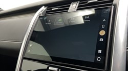 2024 (73) LAND ROVER DISCOVERY 3.0 D300 Metropolitan Edition 5dr Auto 5632808