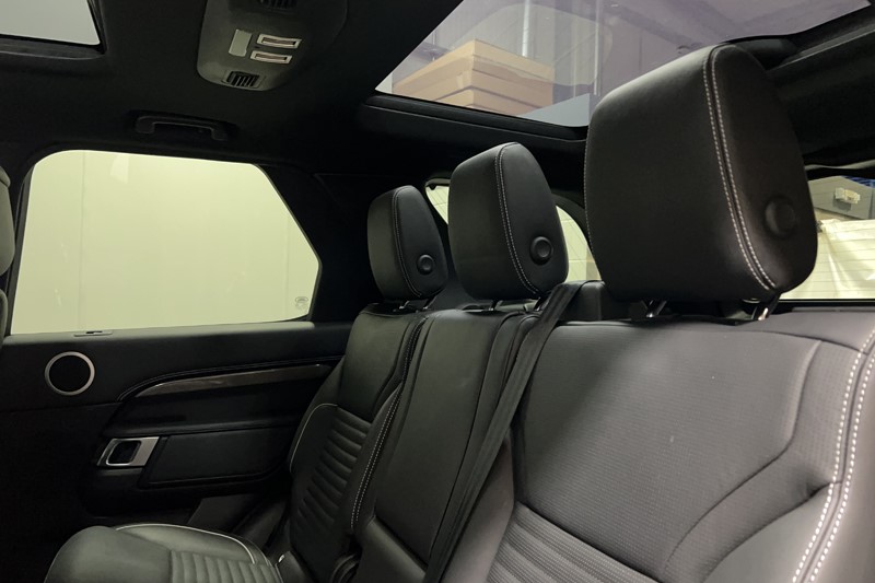 2024 (73) LAND ROVER DISCOVERY 3.0 D300 Metropolitan Edition 5dr Auto 5632818