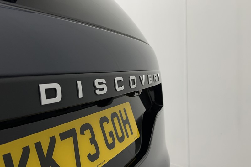 2024 (73) LAND ROVER DISCOVERY 3.0 D300 Metropolitan Edition 5dr Auto 5632833