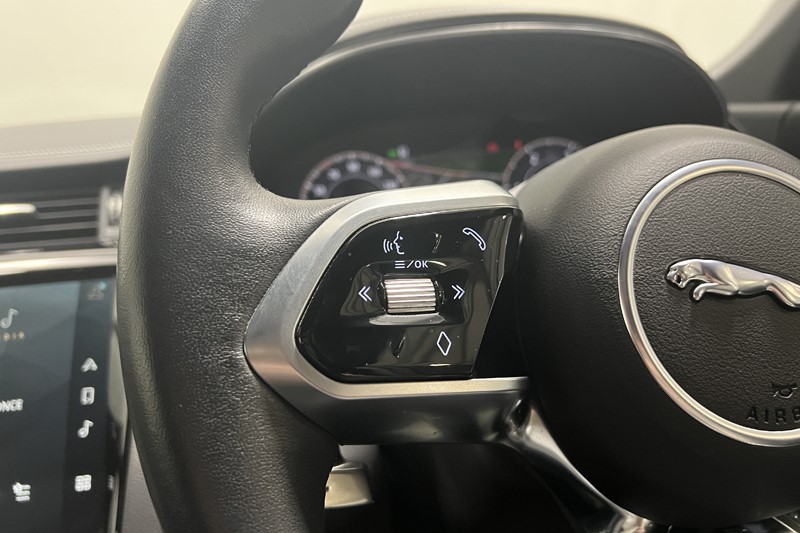 2024 (73) JAGUAR E-PACE 2.0 D200 R-Dynamic SE Black 5dr Auto 5604116