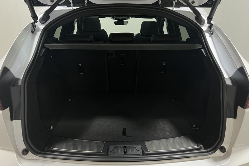 2024 (73) JAGUAR E-PACE 2.0 D200 R-Dynamic SE Black 5dr Auto 5604133