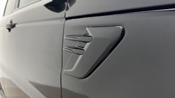 2022 (22) LAND ROVER RANGE ROVER SPORT 5.0 P575 S/C SVR 5dr Auto 5614667