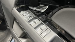 2024 (74) LAND ROVER RANGE ROVER EVOQUE 2.0 D200 Dynamic SE 5dr Auto 5609355