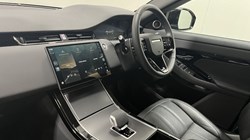 2024 (74) LAND ROVER RANGE ROVER EVOQUE 2.0 D200 Dynamic SE 5dr Auto 5609377