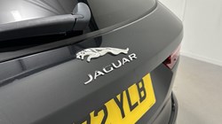 2022 (72) JAGUAR F-PACE 2.0 P250 R-Dynamic SE 5dr Auto AWD 5613857