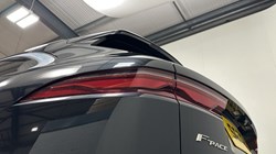 2022 (72) JAGUAR F-PACE 2.0 P250 R-Dynamic SE 5dr Auto AWD 5613856