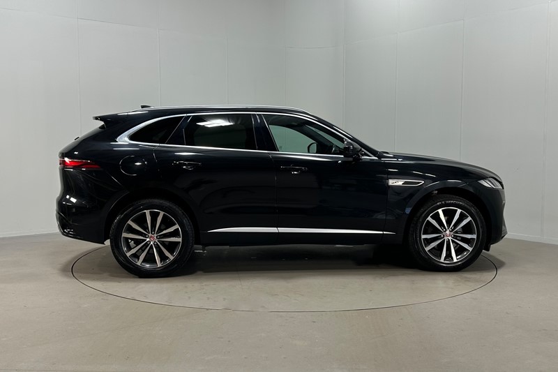 2022 (72) JAGUAR F-PACE 2.0 P250 R-Dynamic SE 5dr Auto AWD 5613815