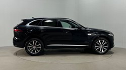 2022 (72) JAGUAR F-PACE 2.0 P250 R-Dynamic SE 5dr Auto AWD 5613815