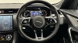 2022 (72) JAGUAR F-PACE 2.0 P250 R-Dynamic SE 5dr Auto AWD 5613821