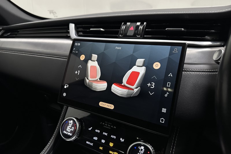 2022 (72) JAGUAR F-PACE 2.0 P250 R-Dynamic SE 5dr Auto AWD 5613844