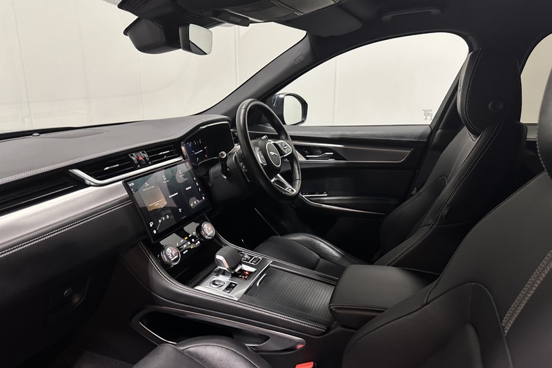 2022 (72) JAGUAR F-PACE 2.0 D165 R-Dynamic S 5dr Auto AWD 5693079