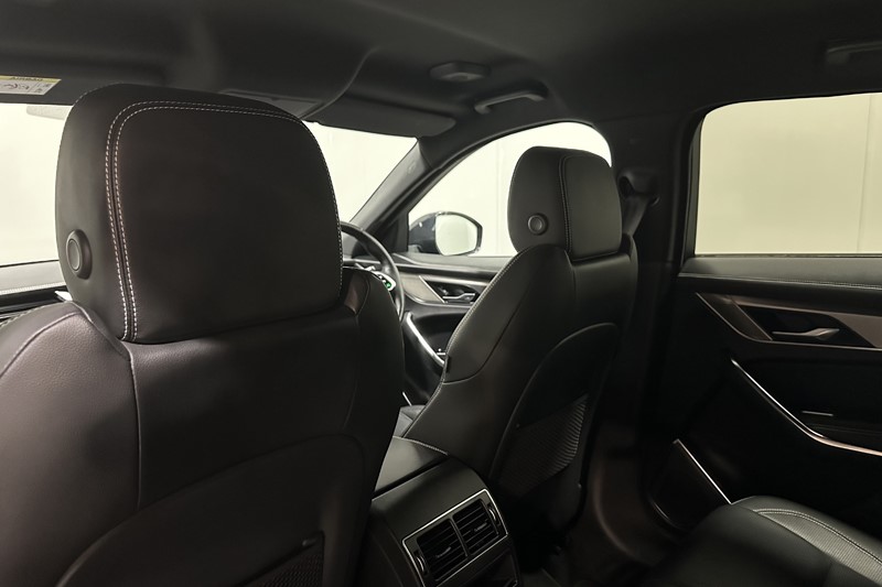 2022 (72) JAGUAR F-PACE 2.0 D165 R-Dynamic S 5dr Auto AWD 5693081