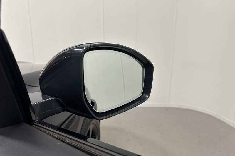 2022 (72) JAGUAR F-PACE 2.0 D165 R-Dynamic S 5dr Auto AWD 5693062