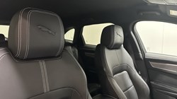 2022 (72) JAGUAR F-PACE 2.0 D165 R-Dynamic S 5dr Auto AWD 5693065