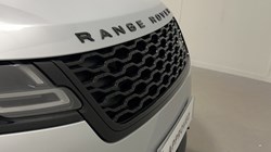 2021 (21) LAND ROVER RANGE ROVER VELAR 2.0 P250 Edition 5dr Auto 5662109