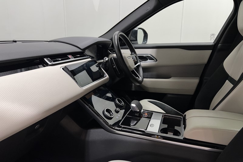 2021 (21) LAND ROVER RANGE ROVER VELAR 2.0 P250 Edition 5dr Auto 5662091