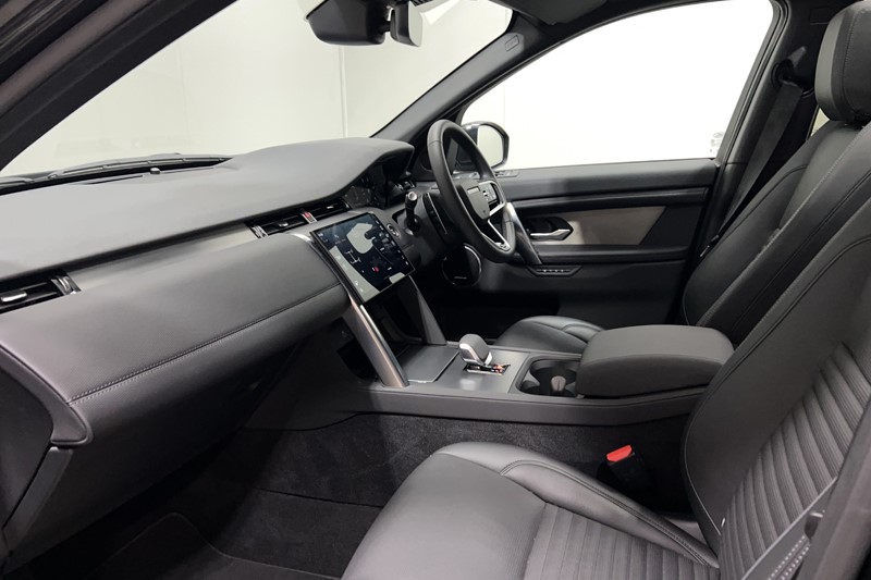 2025 (25) LAND ROVER DISCOVERY SPORT 2.0 D200 Dynamic SE 5dr Auto [5 Seat] 5633353