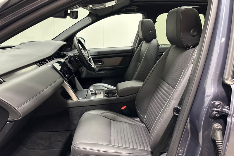 2025 (25) LAND ROVER DISCOVERY SPORT 2.0 D200 Dynamic HSE 5dr Auto [7 Seat] 5643357